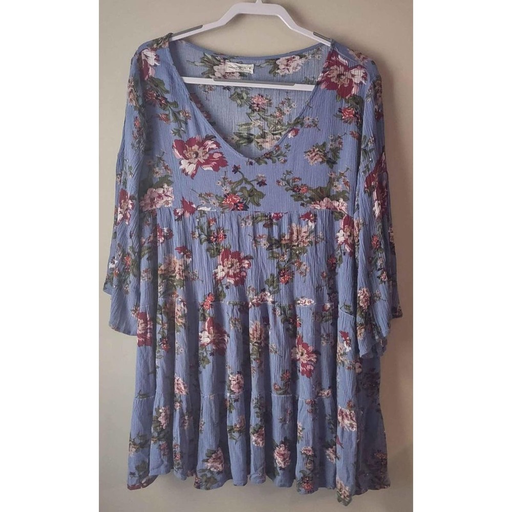 NATURAL LIFE BOHO FLORAL TIER FLOWY DRESS | Periwinkle Deep V Size Medium
